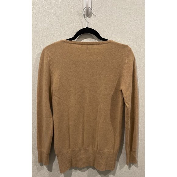 NEIMAN MARCUS THE CASHMERE COLLECTION Tan V-Neck Sweater - Picture 3 of 3